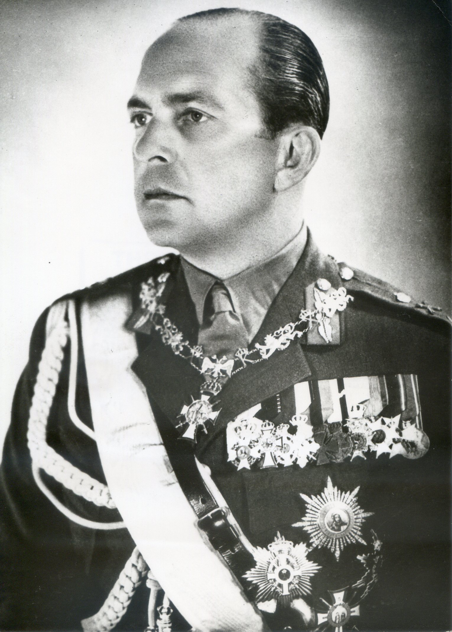 Α ΒΑΣΙΛΕΙΣ ΠΑΥΛΟΣ ΦΡΕΙΔΕΡΙΚΗ